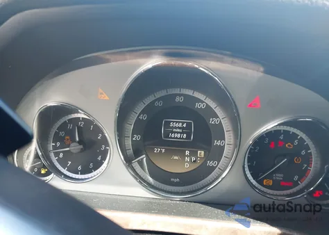 2012 Mercedes-Benz E 350 4Matic z USA, uszkodzony, nr VIN WDDHF8JB8CA655317